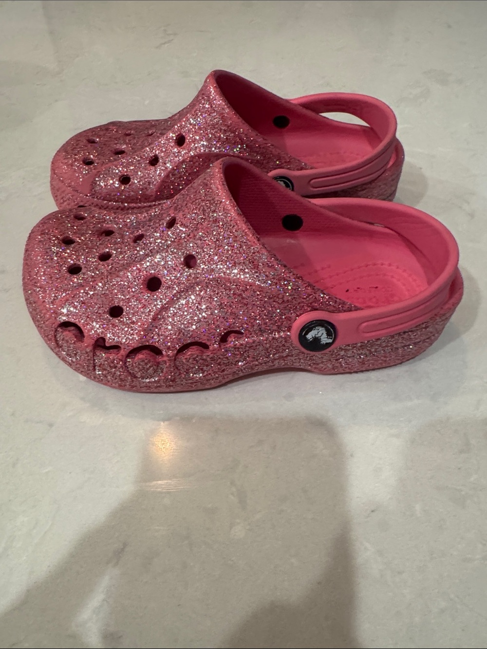 CROCS Kids Glitter Clog in Bright Pink size J2